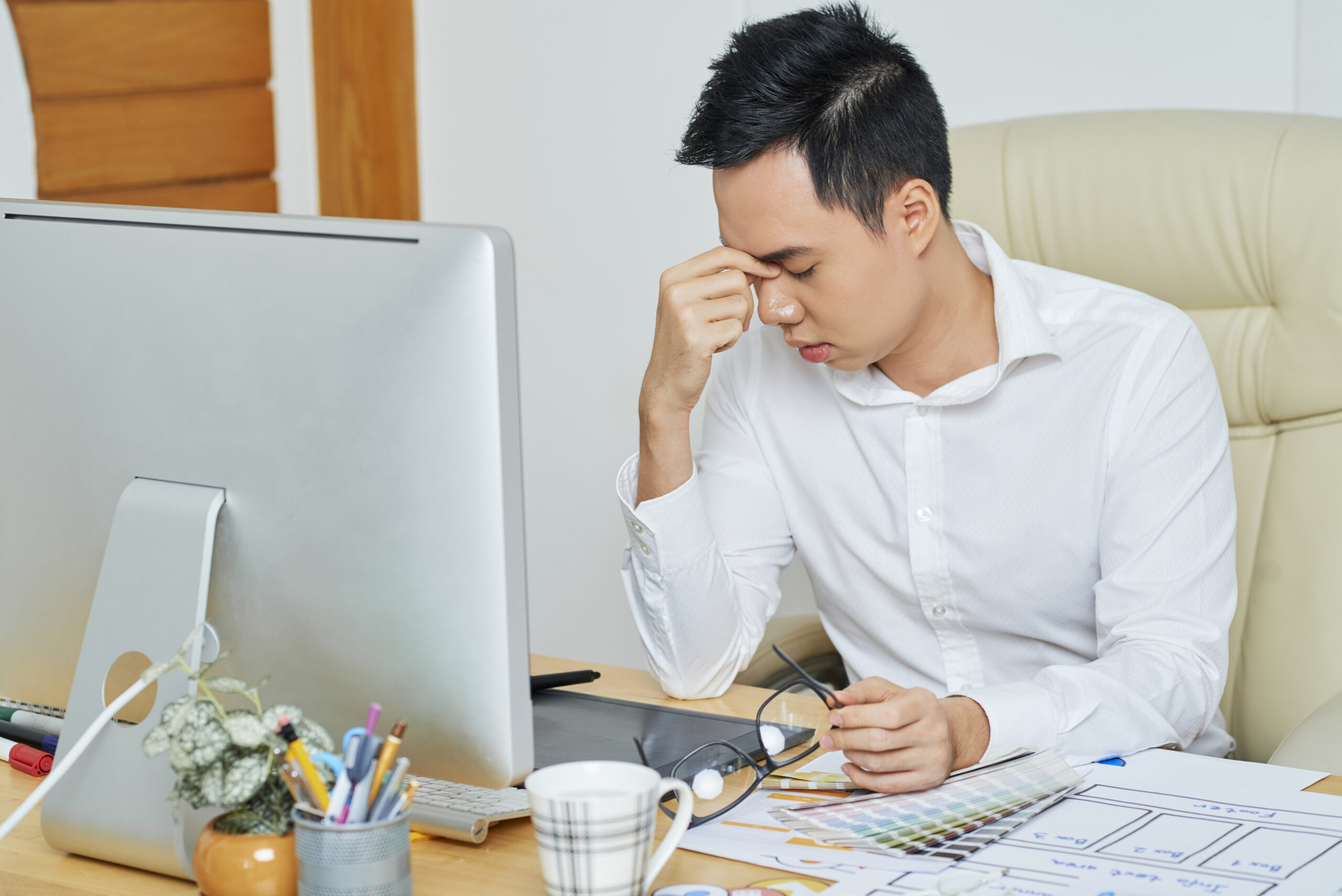 Read more about the article When Should You See a Urologist for Urination Problems, Pain, or Other Male Health Concerns?